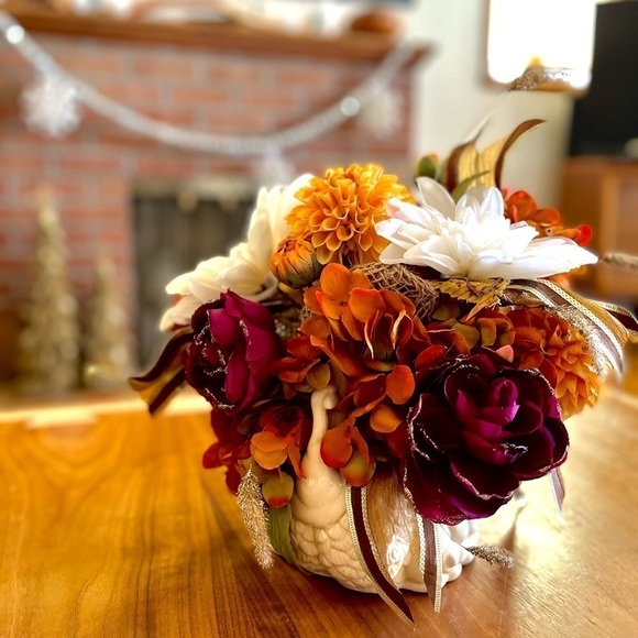 VINTAGE TURKEY PLANTER CENTERPIECE - Picture 3 of 10